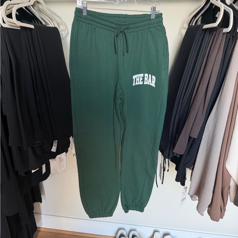 The Bar Women’s Dark Green Logo Joggers Medium NWOT